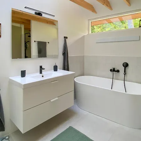 Дом отдыха 3 Bedroom Awesome In Ans By *